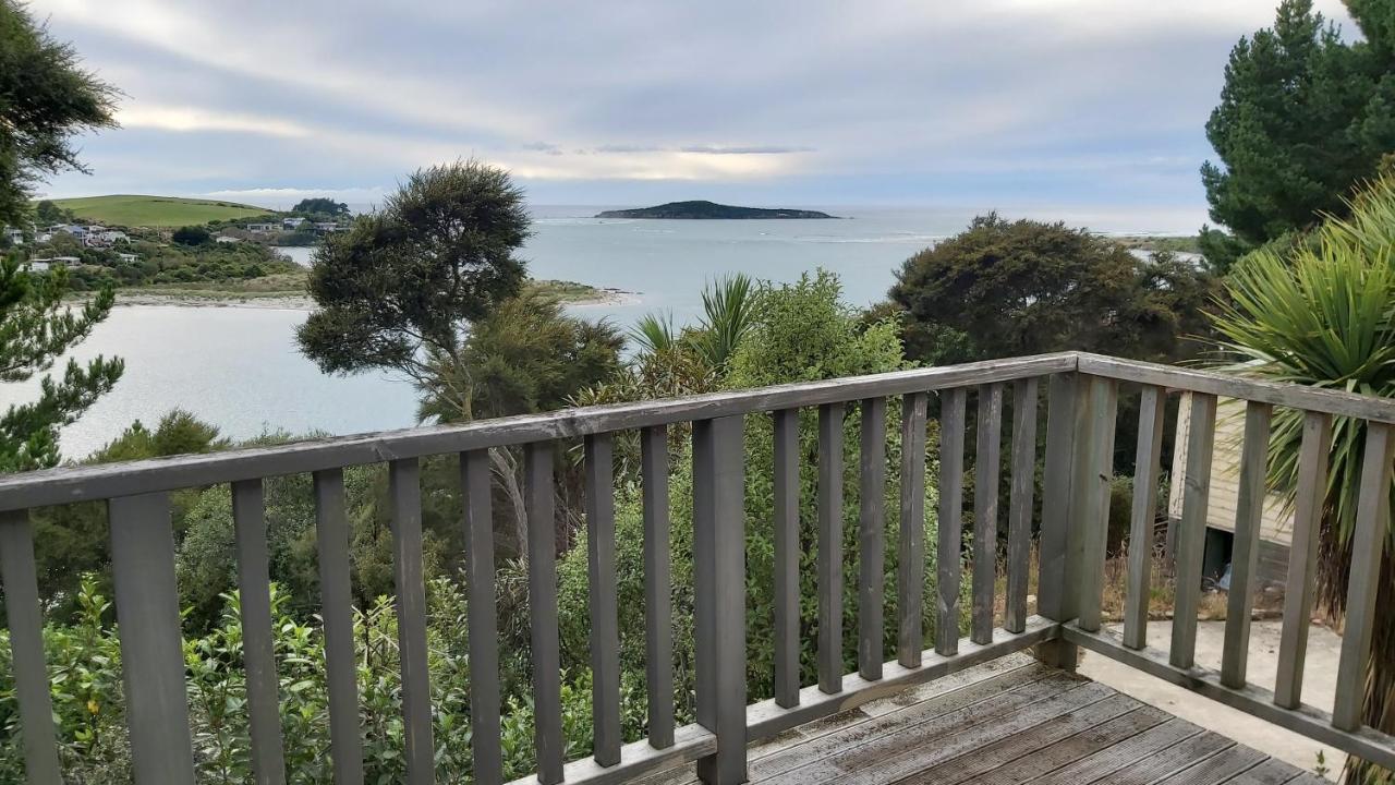 Tree House Apartment Taieri Mouth Luaran gambar